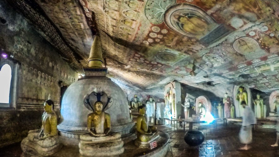 Dambulla Cave Temple