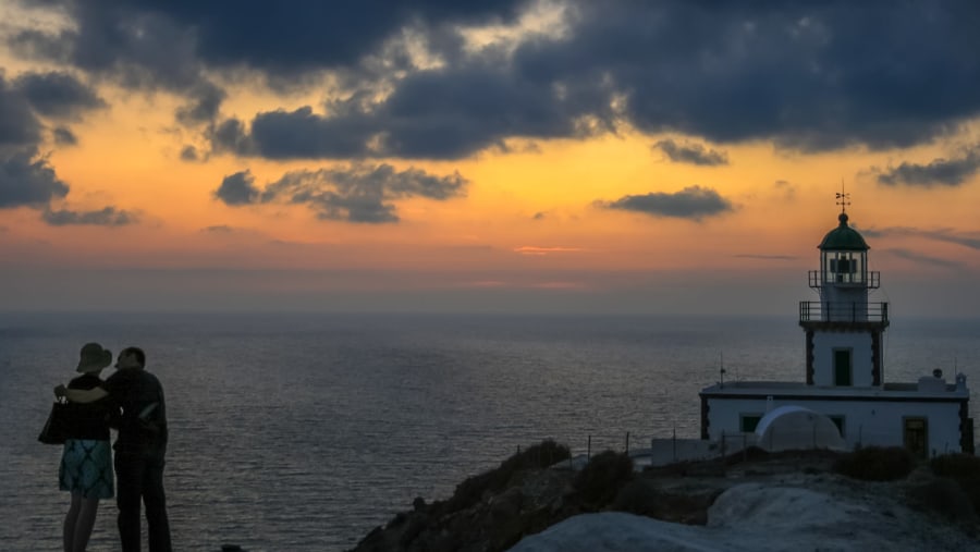 Visit the oldest lighthouse of Santorini