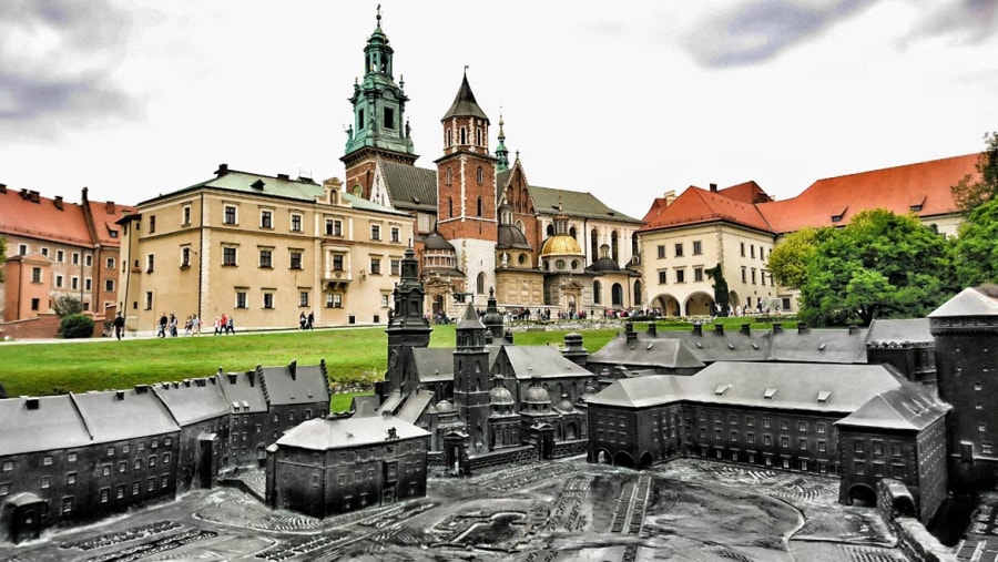 Explore the Wawel Royal Castle in Cracow