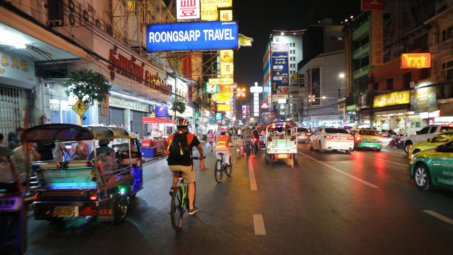 Ride through the streets of Bangkok at night, Thailand