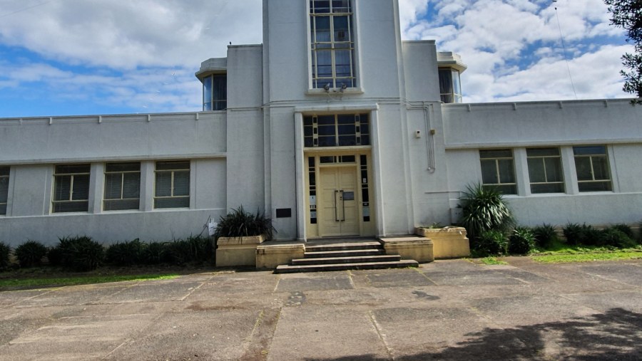 Howick Memorial Radio Station