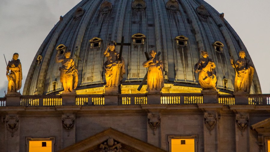 Visit St. Peter's Basilica, Italy