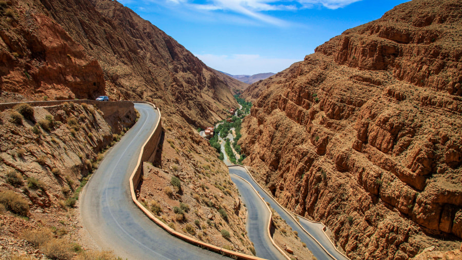 Winding roads through the mountains, Dades Gorges