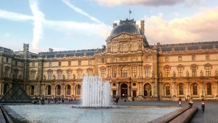 Louvre Museum