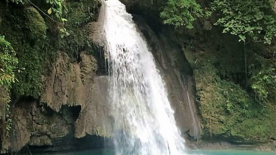 Kawasan Waterfall