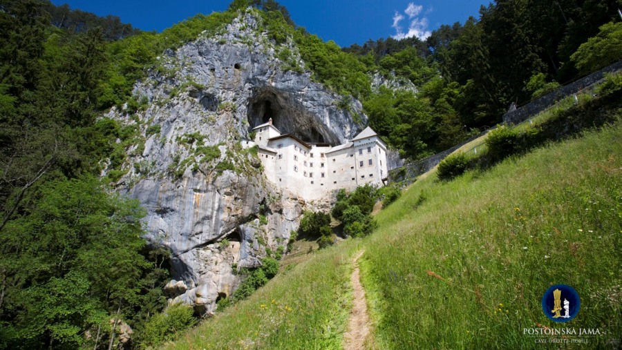 Predjama Castle