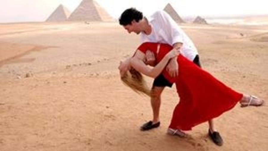 Egyptian Holiday at Giza Pyramids