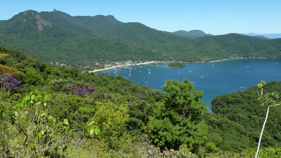 Capture the Magnificent Vistas from Ilha Grande Peak