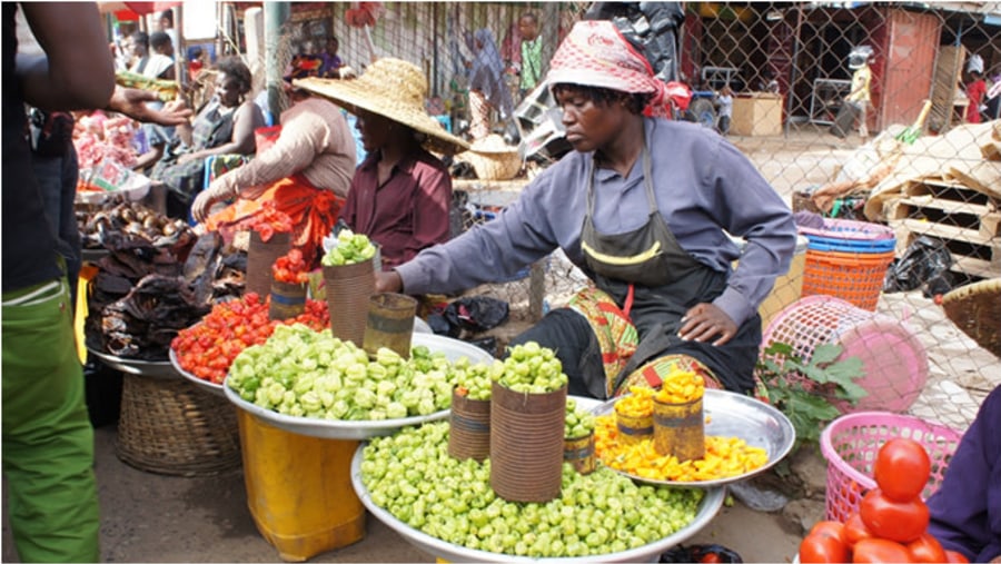 Mongers in Makola Market