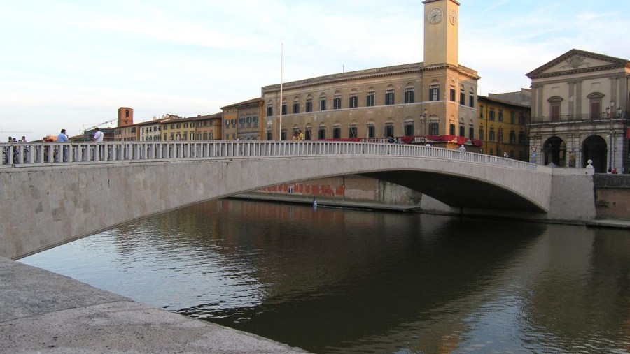 Ponte di Mezzo Pisa