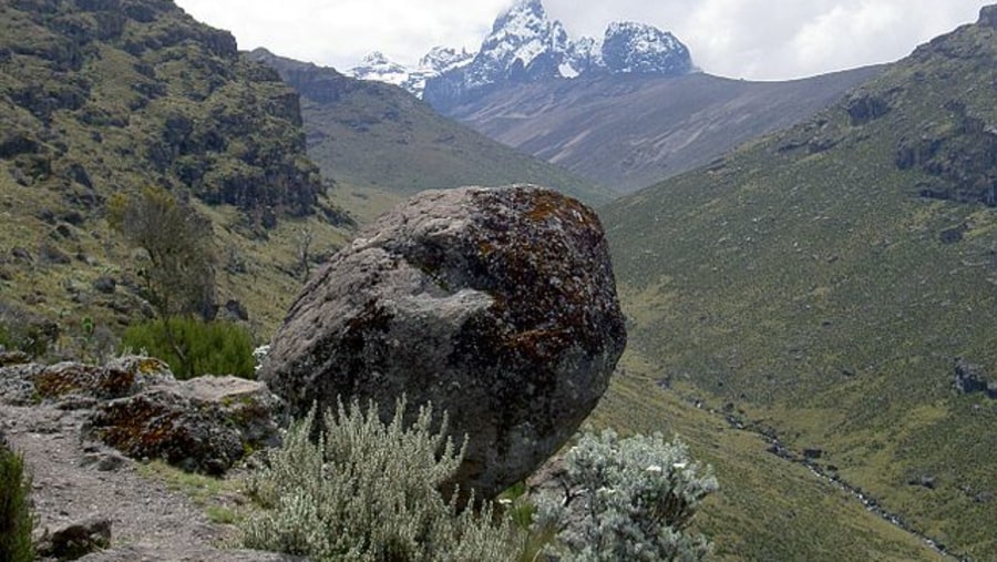 Marvel at the Panoramic views of Peaks from Mackinders Valley