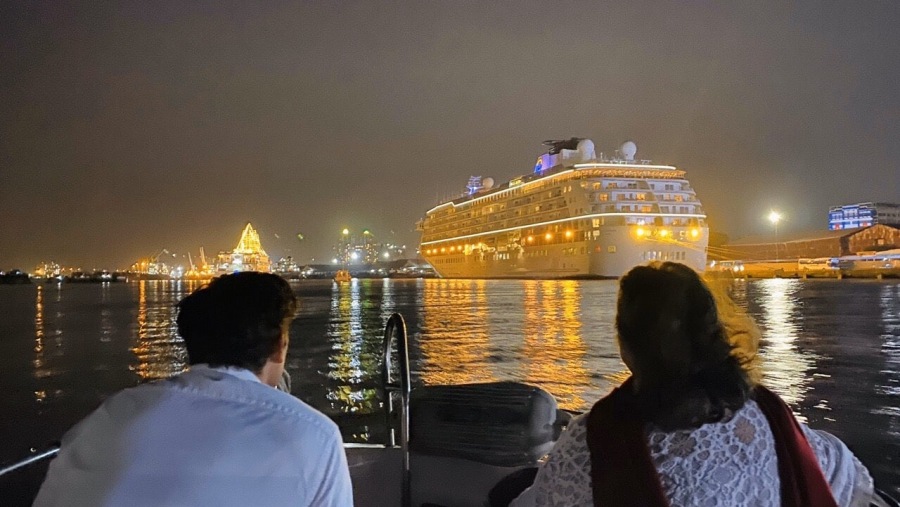 Saigon NightLife By Speedboat