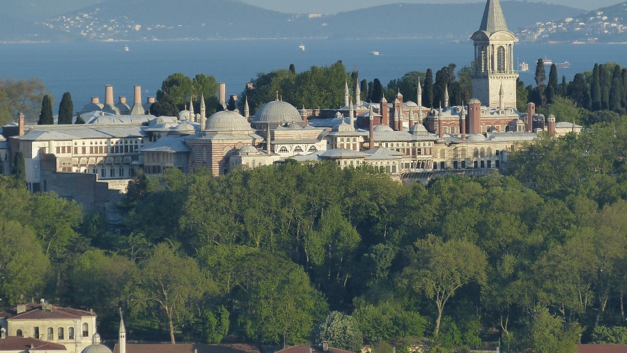 Head to Topkapi Palace, Istanbul