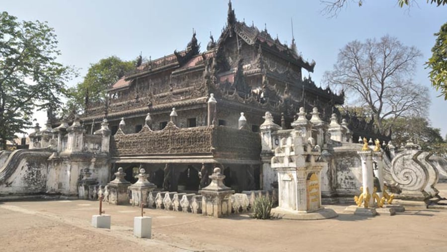 Explore the Famous Shwenandaw Monastery