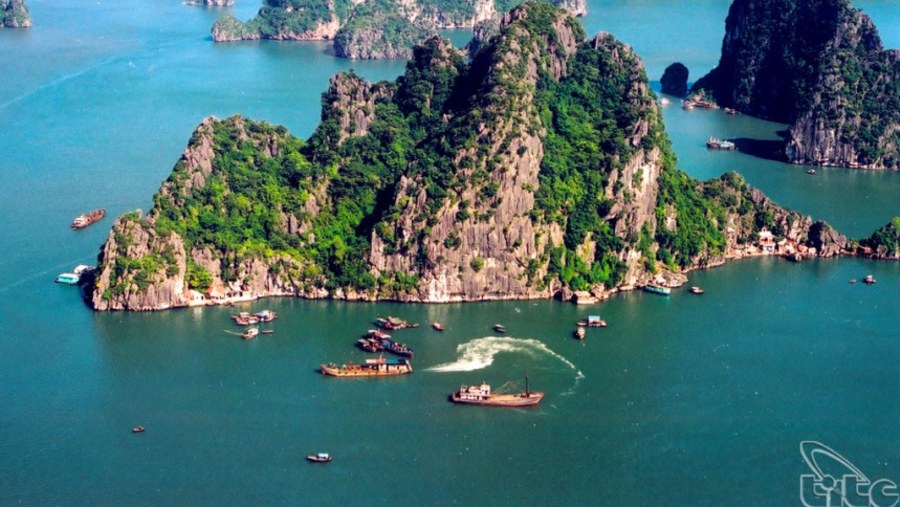 Ha Long Bay