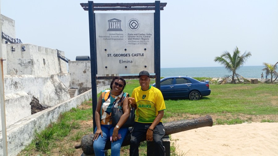 Travellers at the Cape Coast