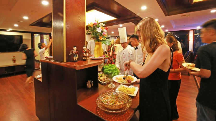 Dinner On Luxury La Pinta Cruise