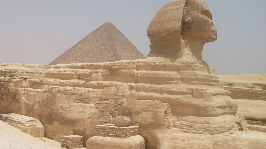 View of the pyramid and Sphinx