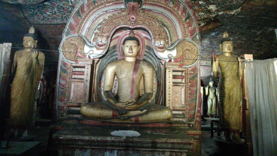 Dambulla Cave Temple