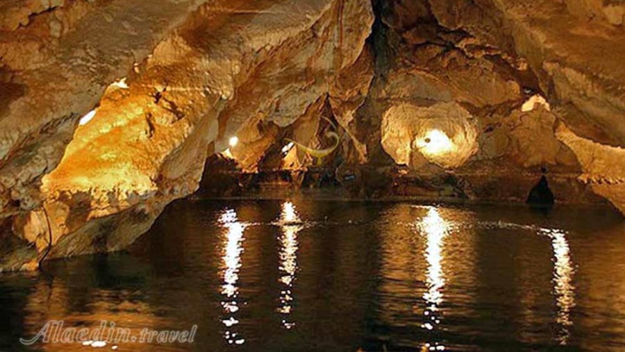 Quri Qala Cave