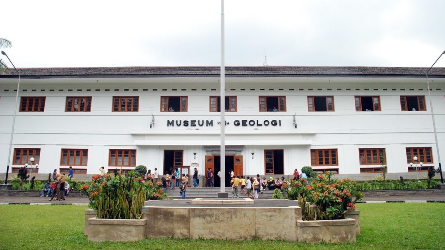 Bandung Geological Museum