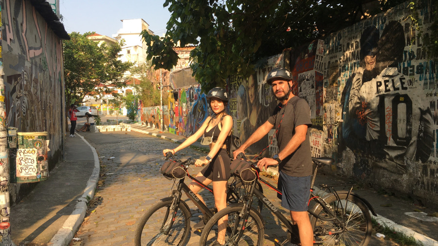 Bike through the Batman's Alley, São Paulo