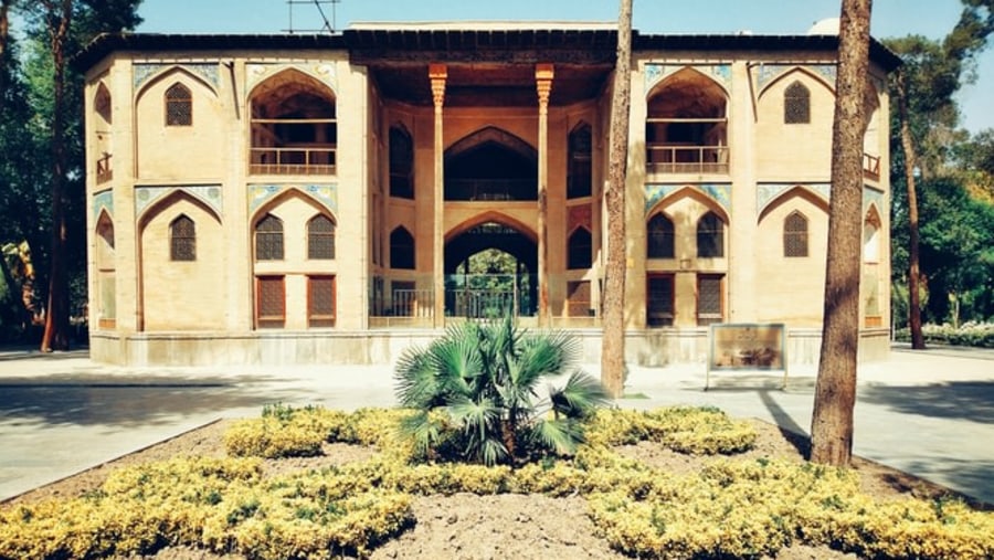 Visit the magnificent Hasht Behesht Palace