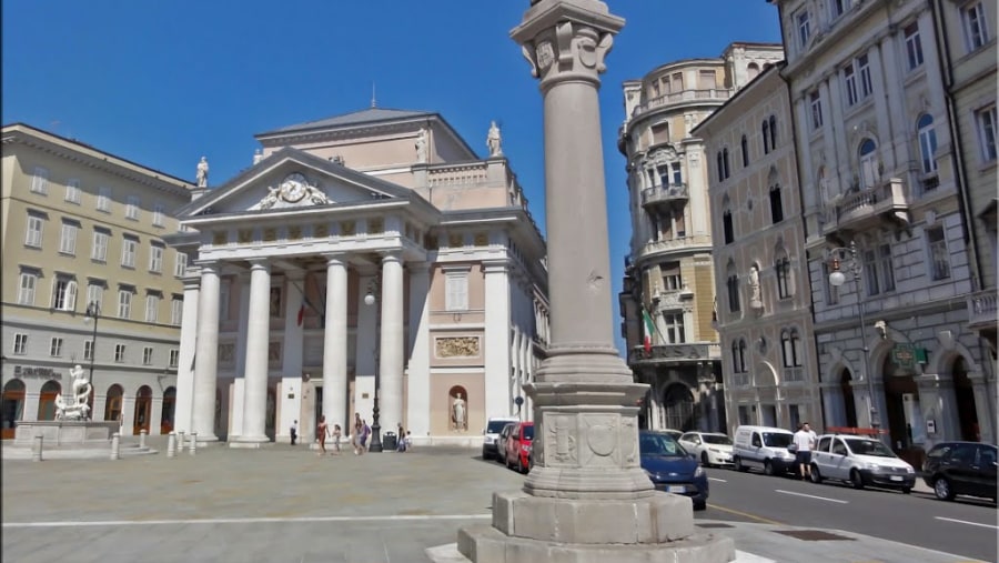 Piazza della Borsa