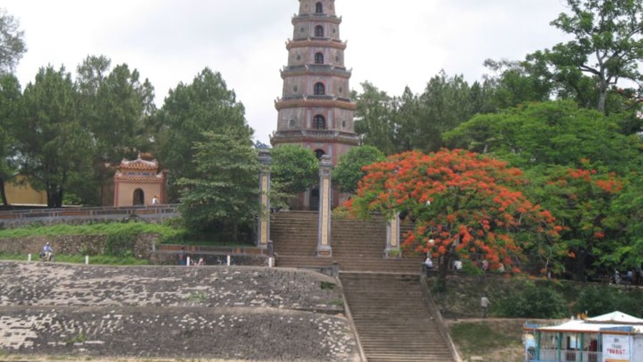 Thien Mu Pagoda