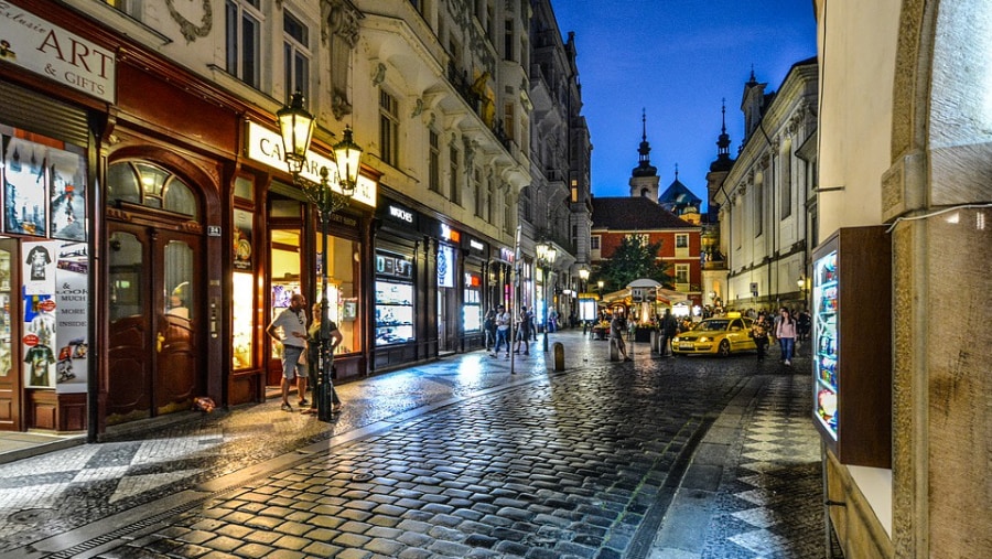 An evening on the streets of Prague