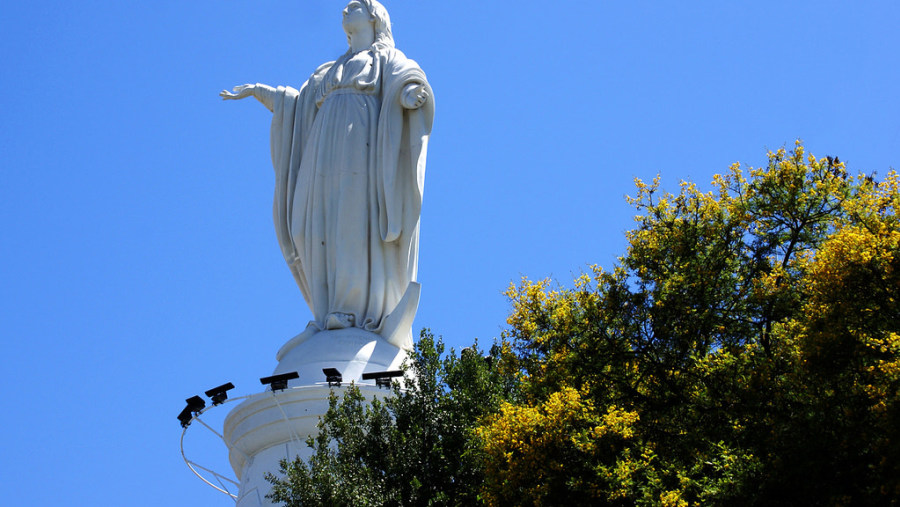 Virgin Mary statue at Cerro San Cristobal