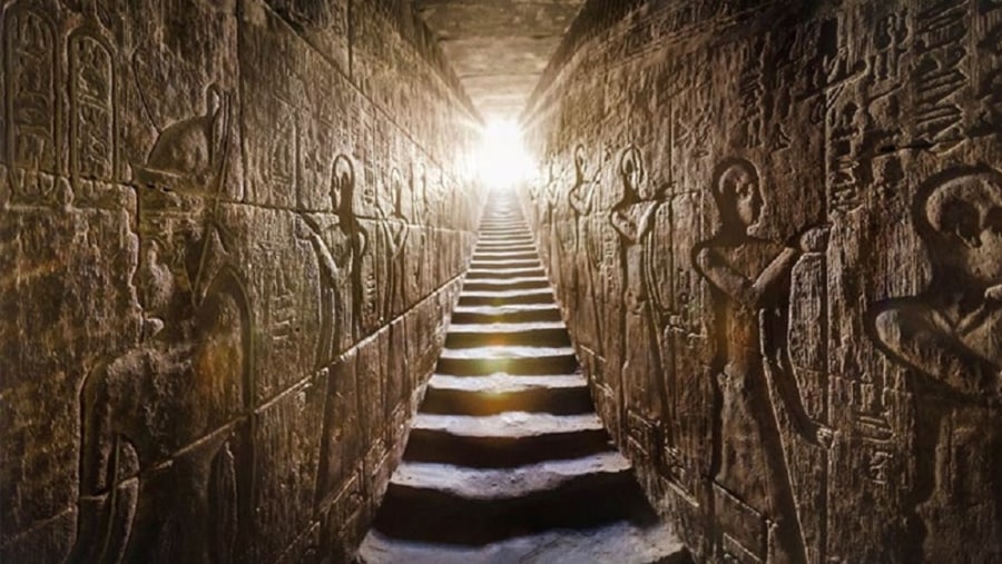 Horus Temple at Edfu - Priest Stairway to the Roof