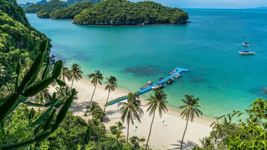 Angthong National Marine Park