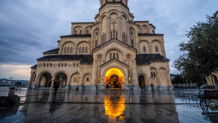 Explore the city of Tbilisi