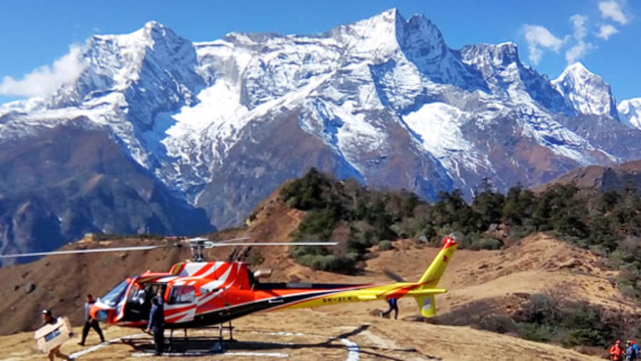 Day Tour of Everest Base Camp in Helicopter
