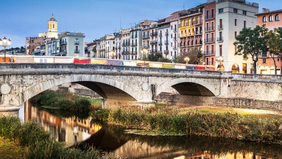 Pont de Pedra or the Stone Bridge