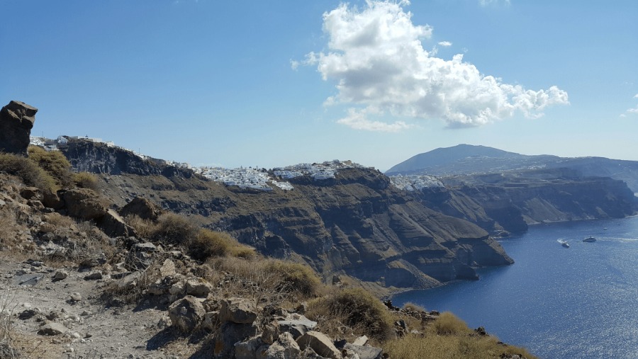 Santorini's cliffs