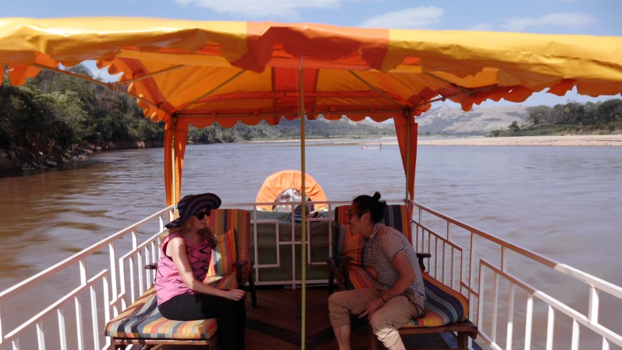 Boat ride in Tsiribihina River