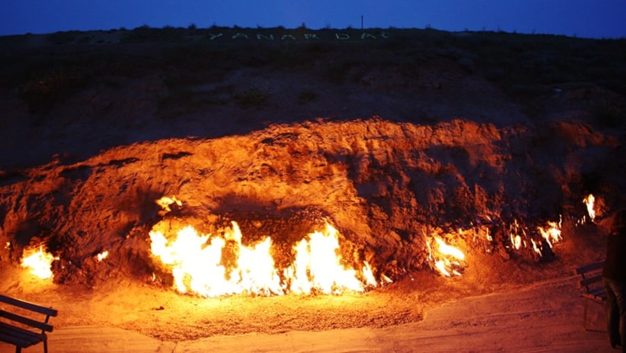 Discover Yanardag - Burning Mountain