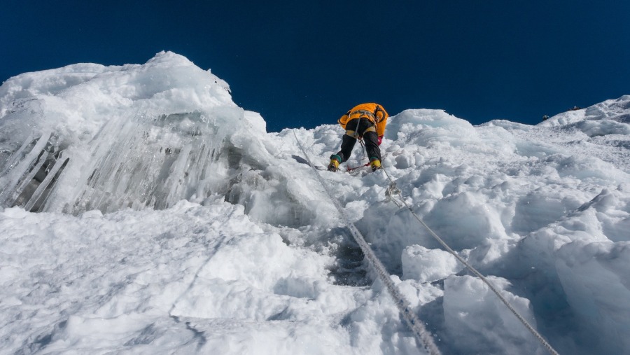 Enjoy a challenging trek in Nepal