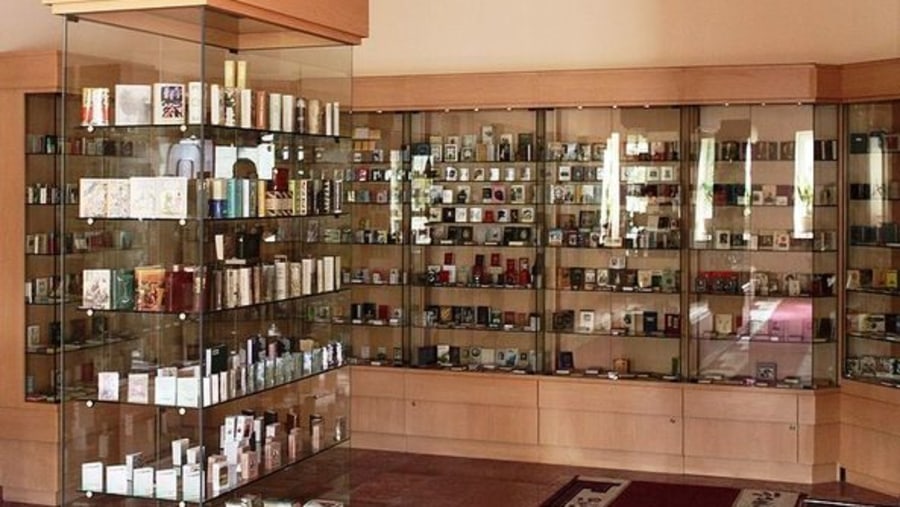 Visit a perfume shop