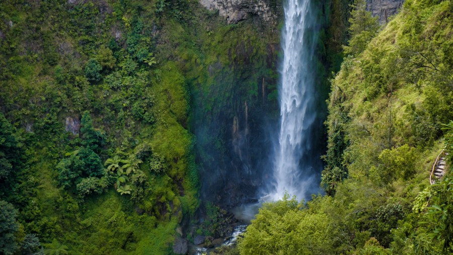 Sipiso Piso waterfall