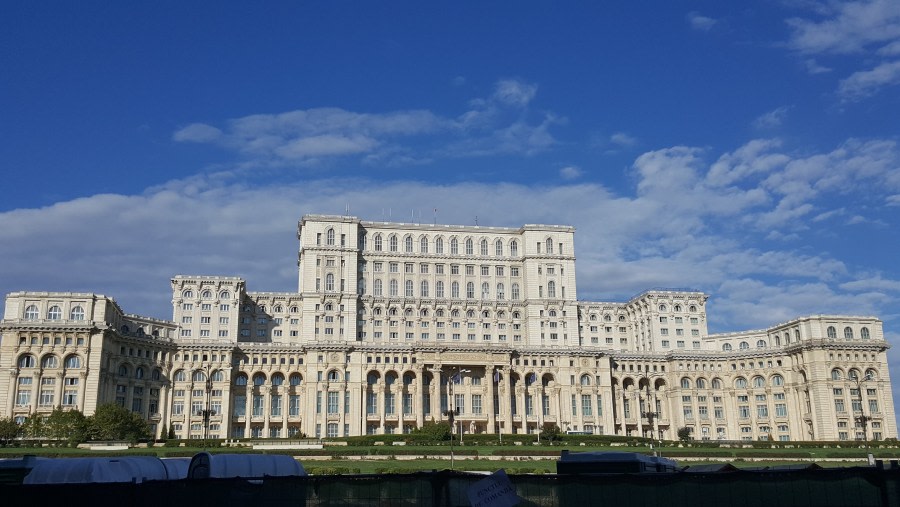 Palace of Parliament/el Palacio del Parlamento