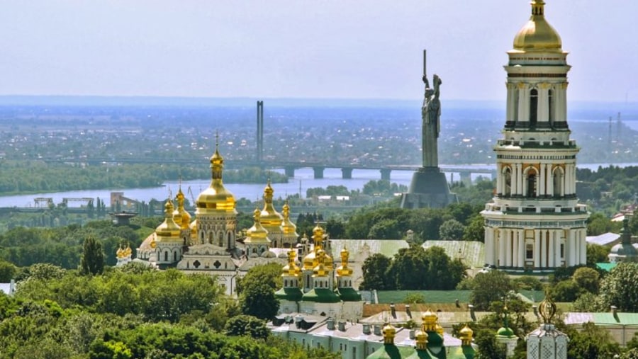 Kiev-Pechersk Lavra and Motherlend monument