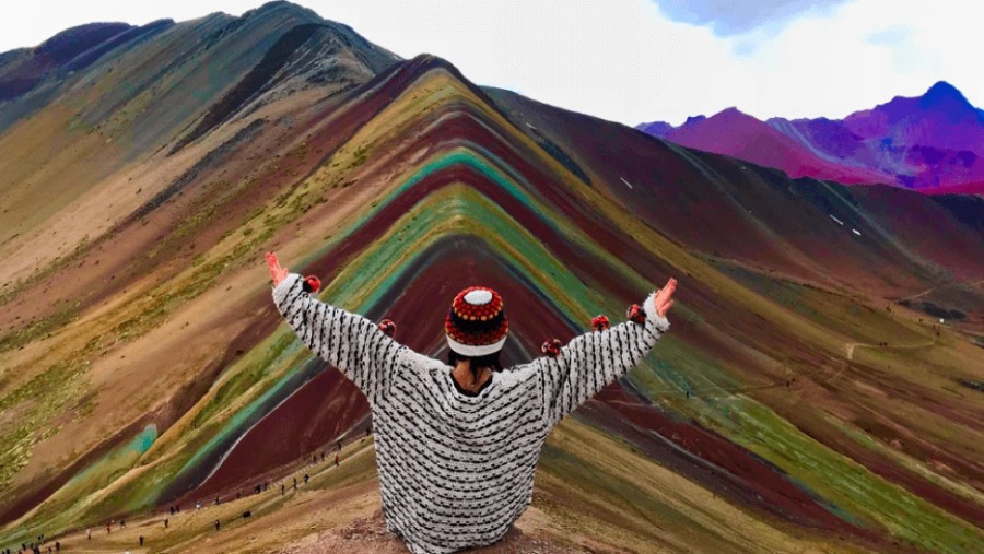 Enjoy views of the Rainbow mountain, Peru