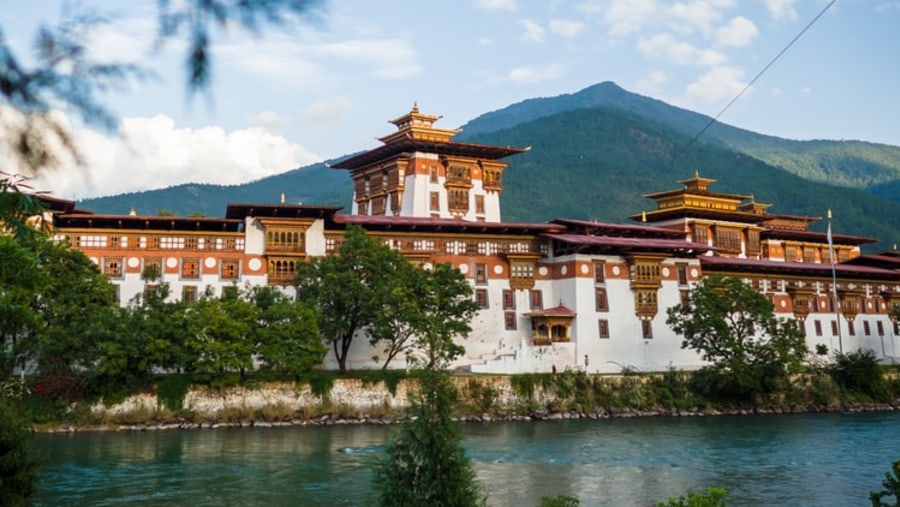 Visit the magnificent Punakha Dzong