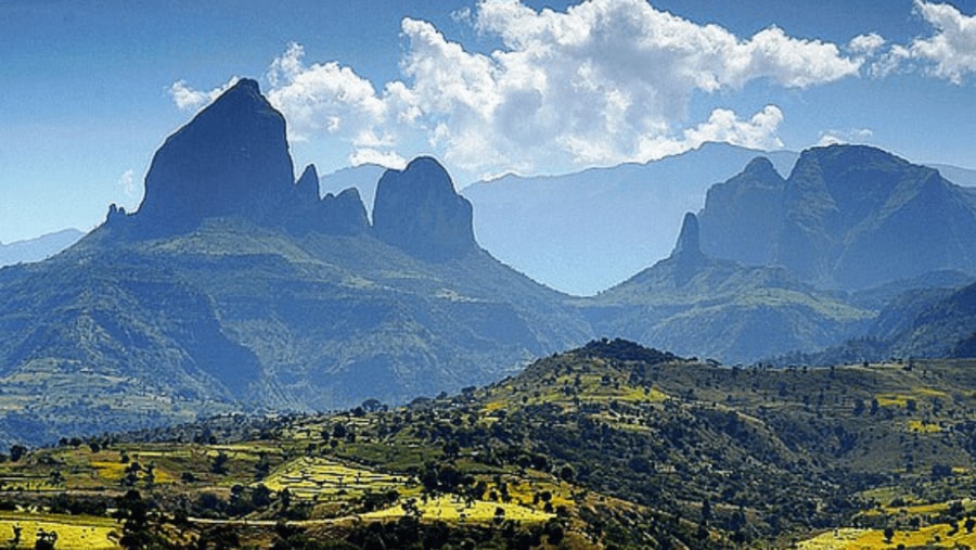 Hike through the Simien Mountain range, Ethiopia