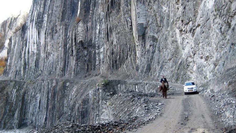 Lahich mountainous road