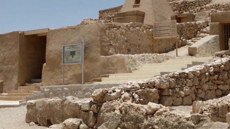 Deir el Medina - Village of the Artisans