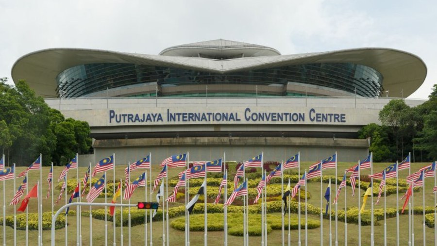 Visit the Great Putrjaya Convention Center